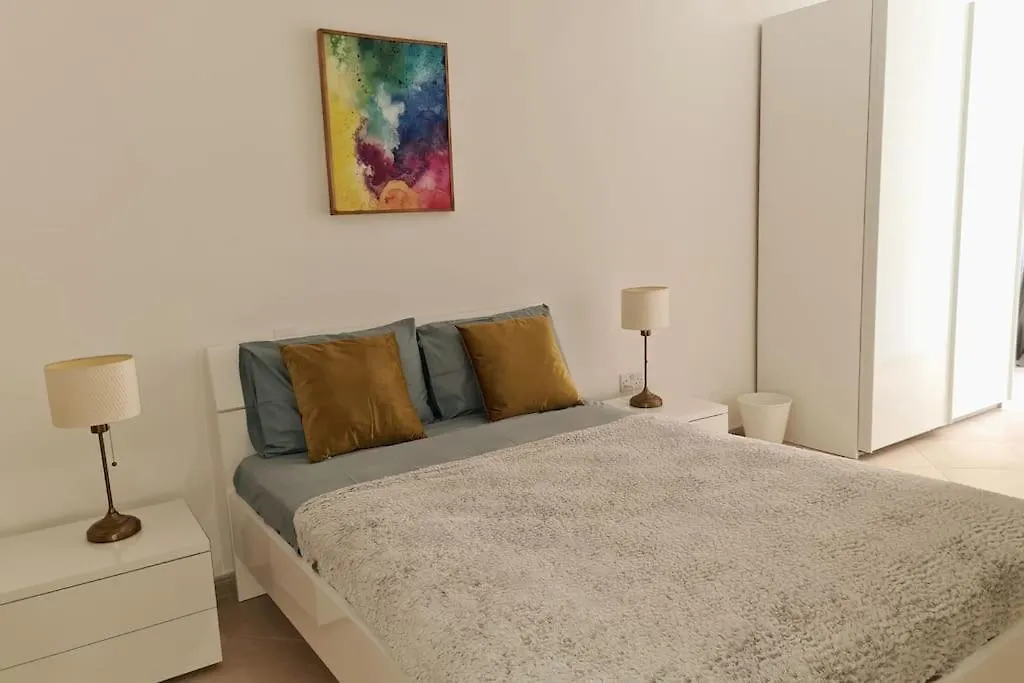 Seaview 2 Bedroom Ap. In Spinola San Ġiljan Málta