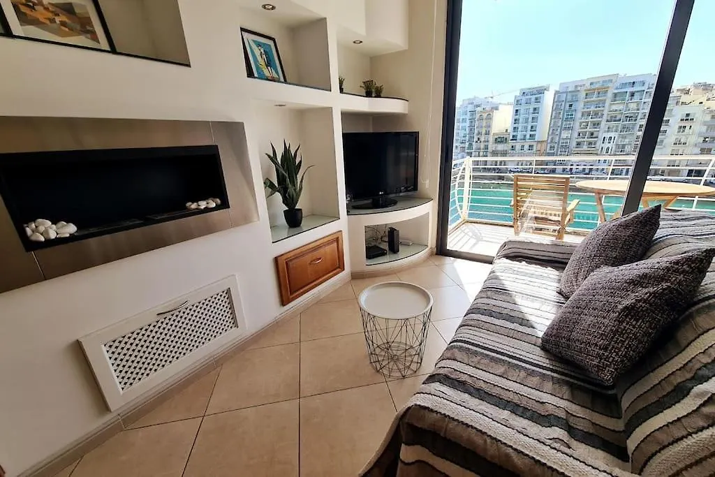Seaview 2 Bedroom Ap. In Spinola San Ġiljan Apartman